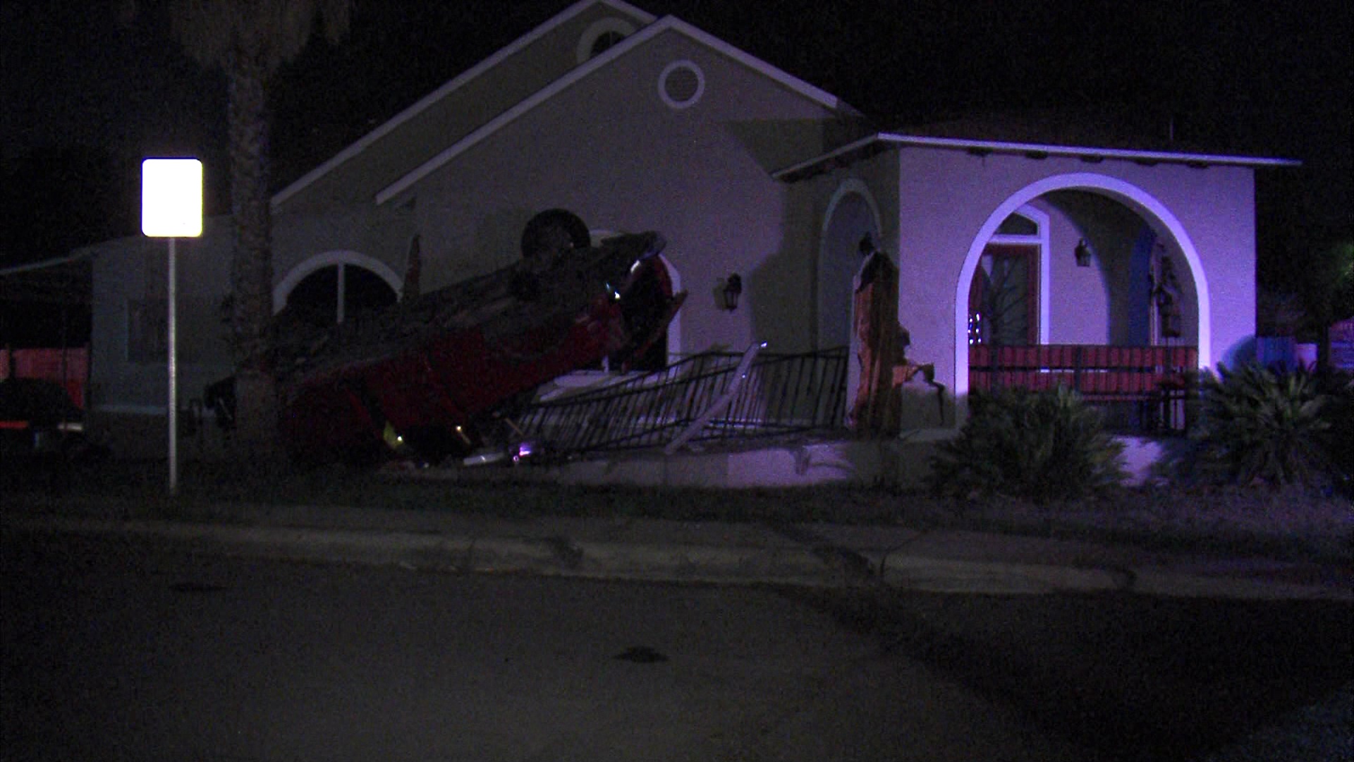Police: Man arrested for drunk driving after crashing into home while ...
