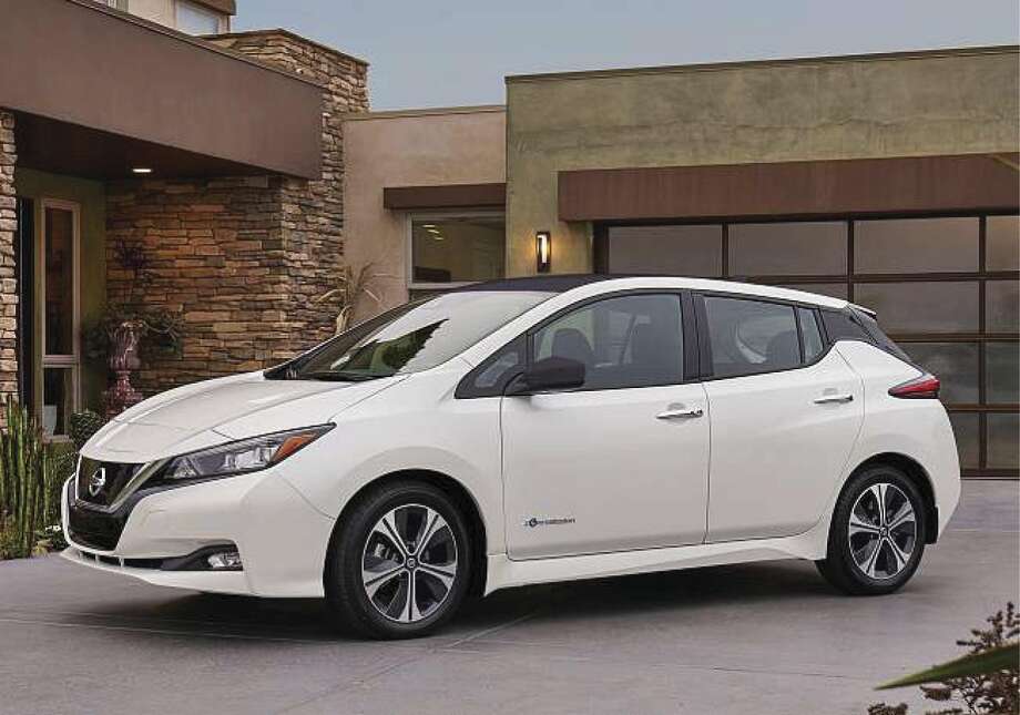 2018 Nissan Leaf Has Extendedrangeon Full Charge To About 150 Miles