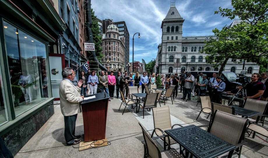Developer Frank O'Connor speaks to the gathering at the grand opening of the Loch & Quay at 414 Broadway Friday June 22, 2018 in Albany, N.Y. (Skip Dickstein/Times Union) Photo: SKIP DICKSTEIN, Albany Times Union / 29944184A
