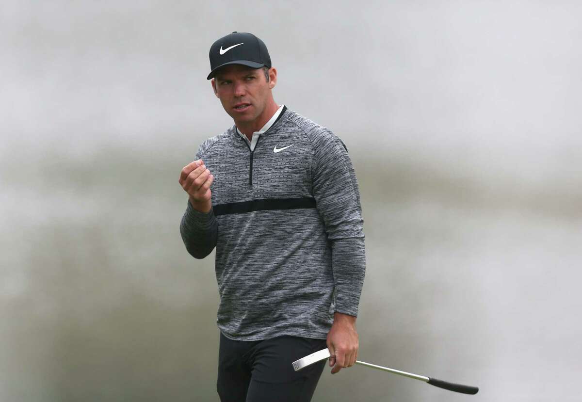 CROMWELL, CT - JUNE 23: Paul Casey of England waves to the gallery after making a par on the 17th green during the third round of the Travelers Championship at TPC River Highlands on June 23, 2018 in Cromwell, Connecticut. (Photo by Matt Sullivan/Getty Images)