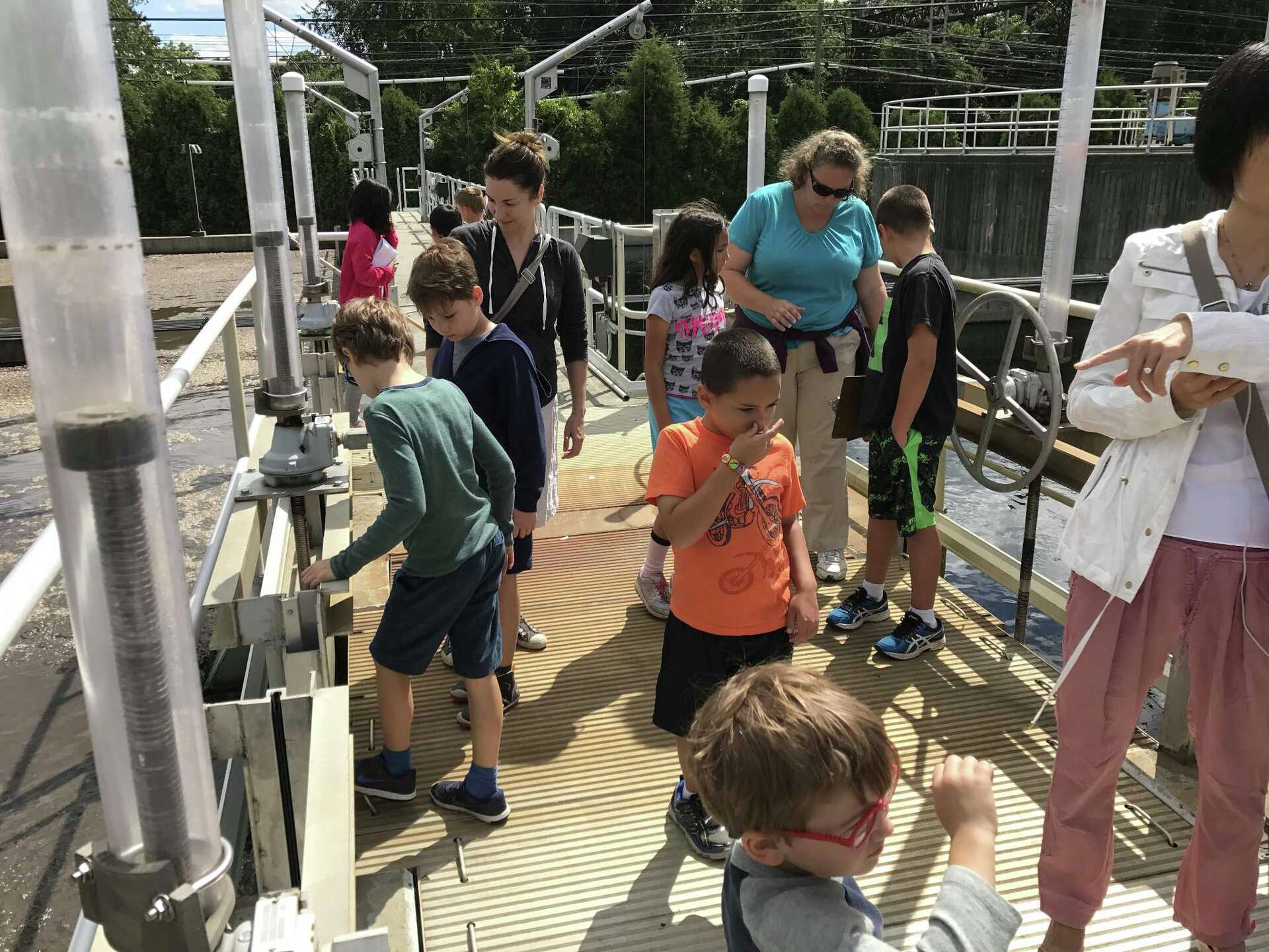 More Connecticut parents turn to home schooling kids