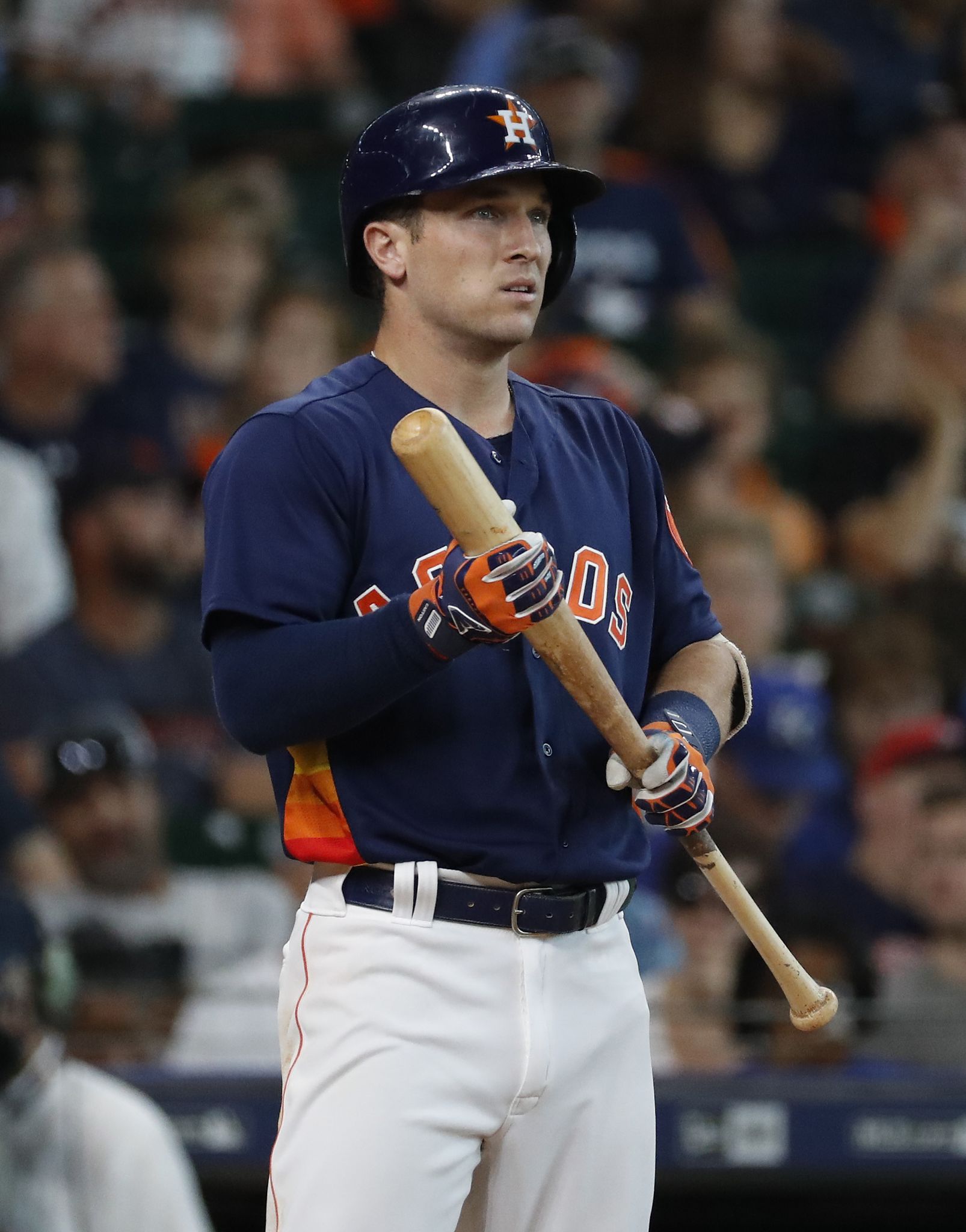 Gurriel hammers a grand slam to left field 