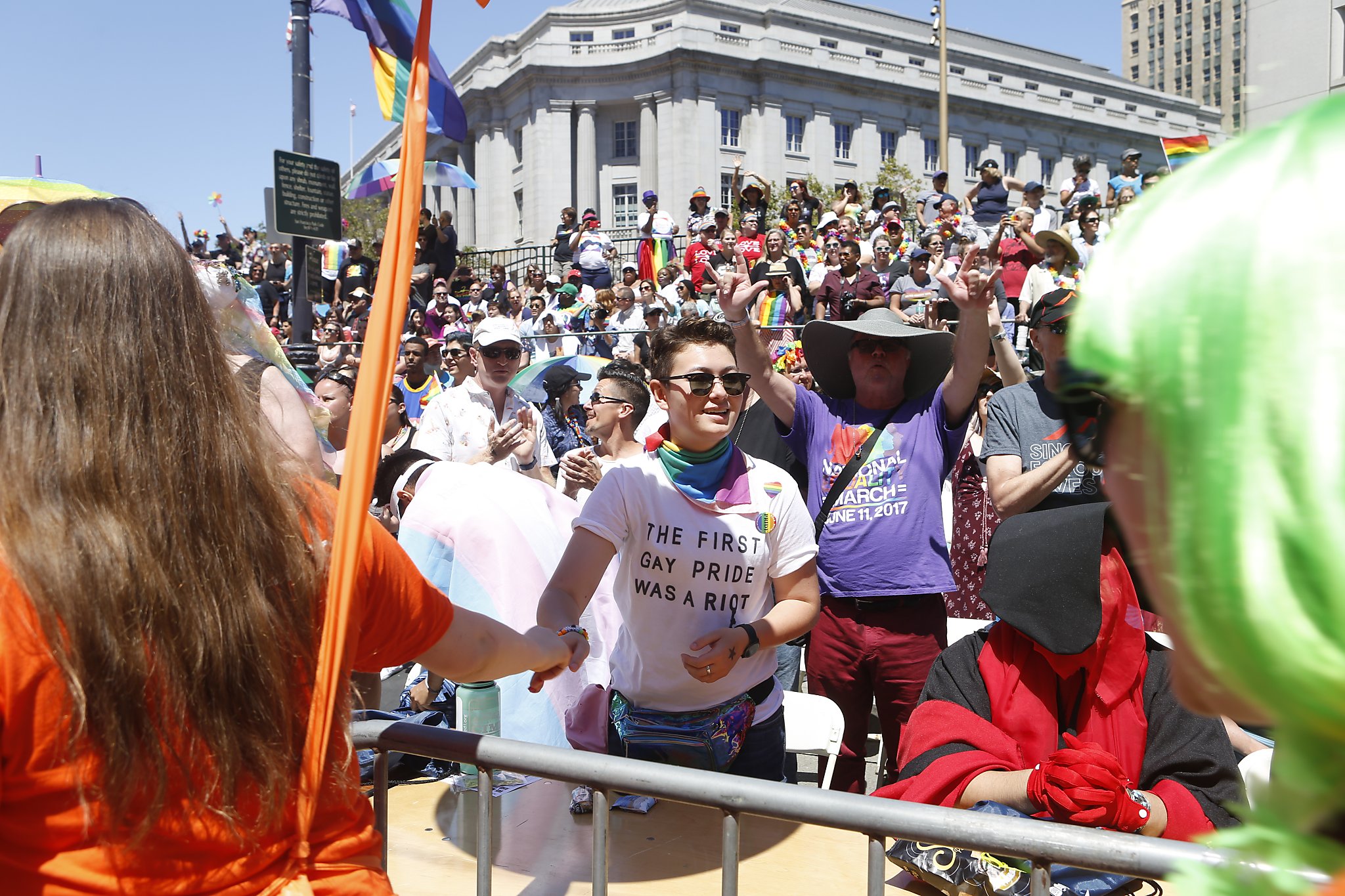 PHOTOS: San Francisco Giants fans show off their team pride! - ABC7 San  Francisco