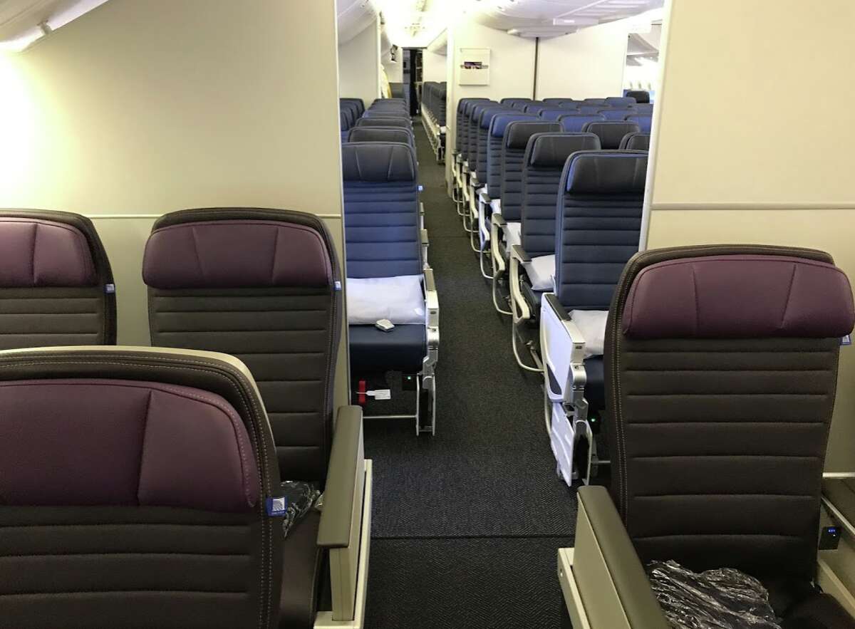 25 Hours In Uniteds New Premium Economy Seat