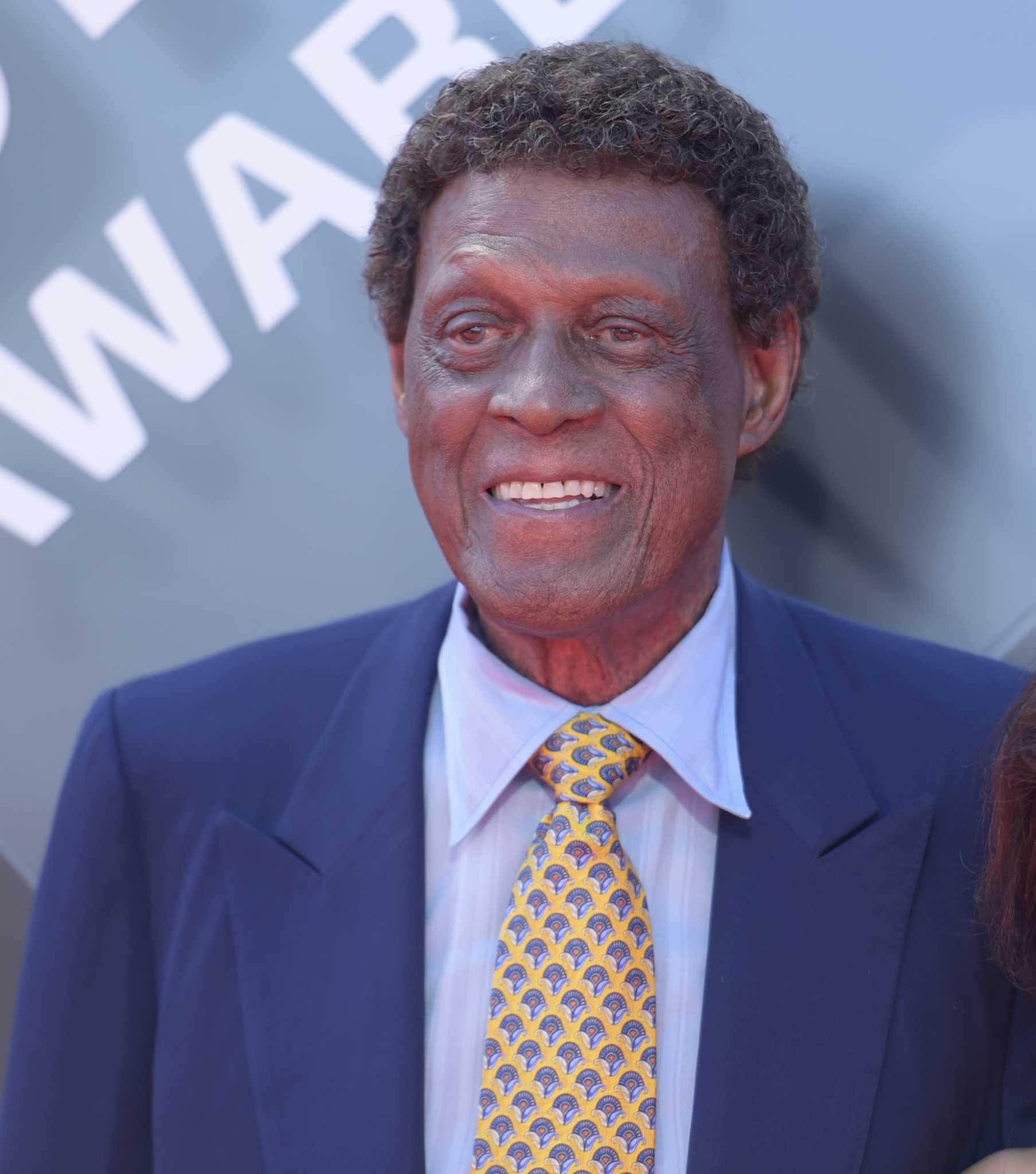 Elgin Baylor, Lakers Hall of Famer and 11-time NBA All Star, dies at 86