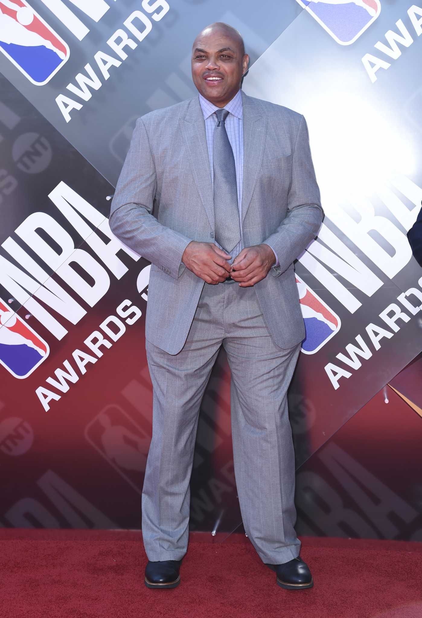 Kareem Abdul-Jabbar, left, and Charles Barkley present the lifetime  achievement award at the NBA Awards on Monday, June 25, 2018, at the Barker  Hangar in Santa Monica, Calif. (Photo by Chris Pizzello/Invision/AP