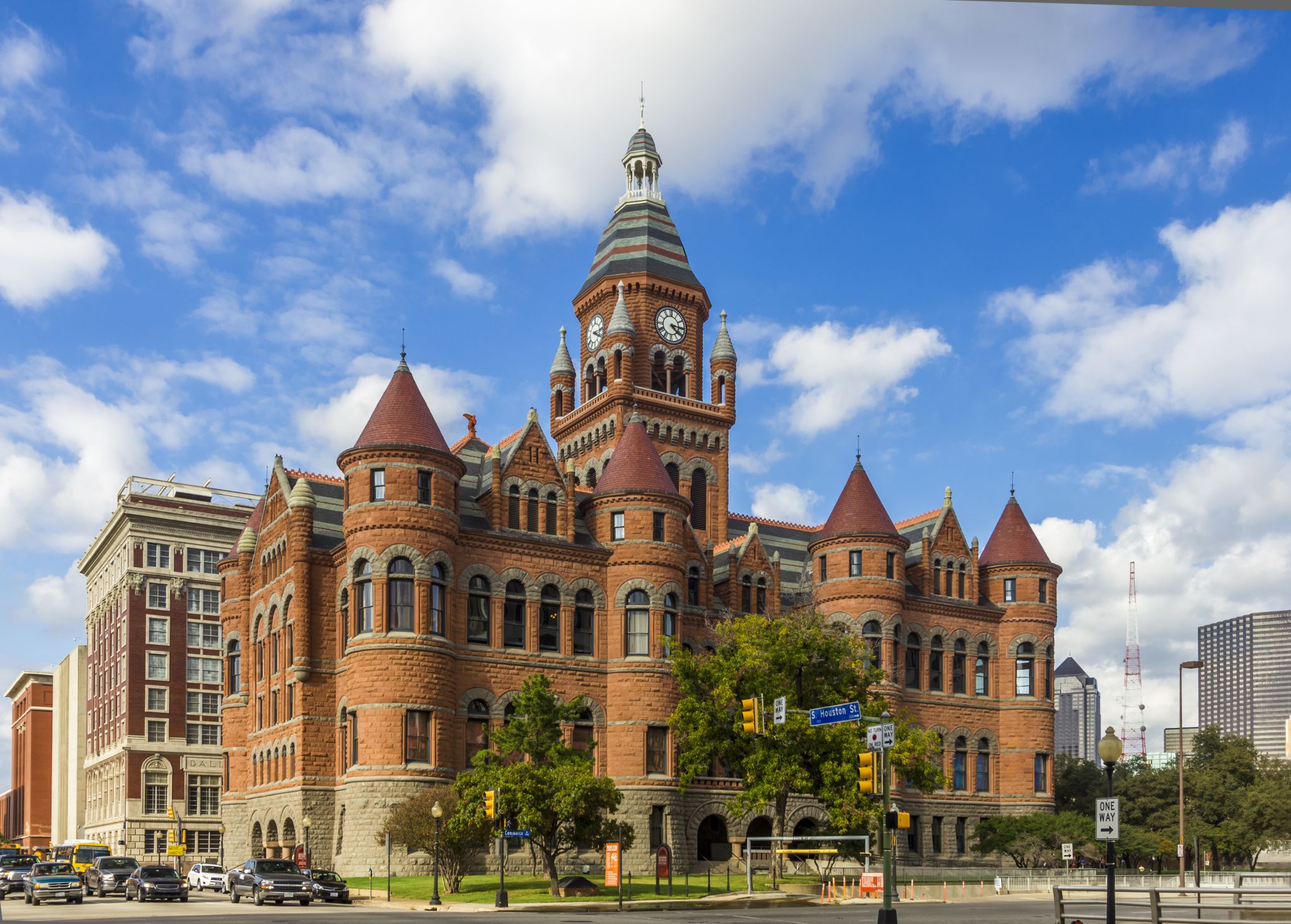 29 Historic Texas Courthouses That Look Like Castles