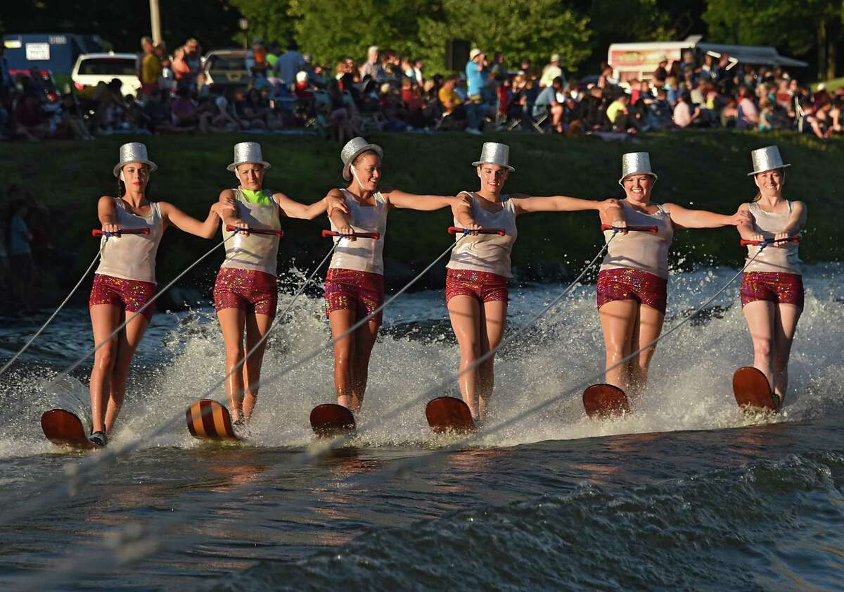 Video U.S. Water Ski Show In Scotia