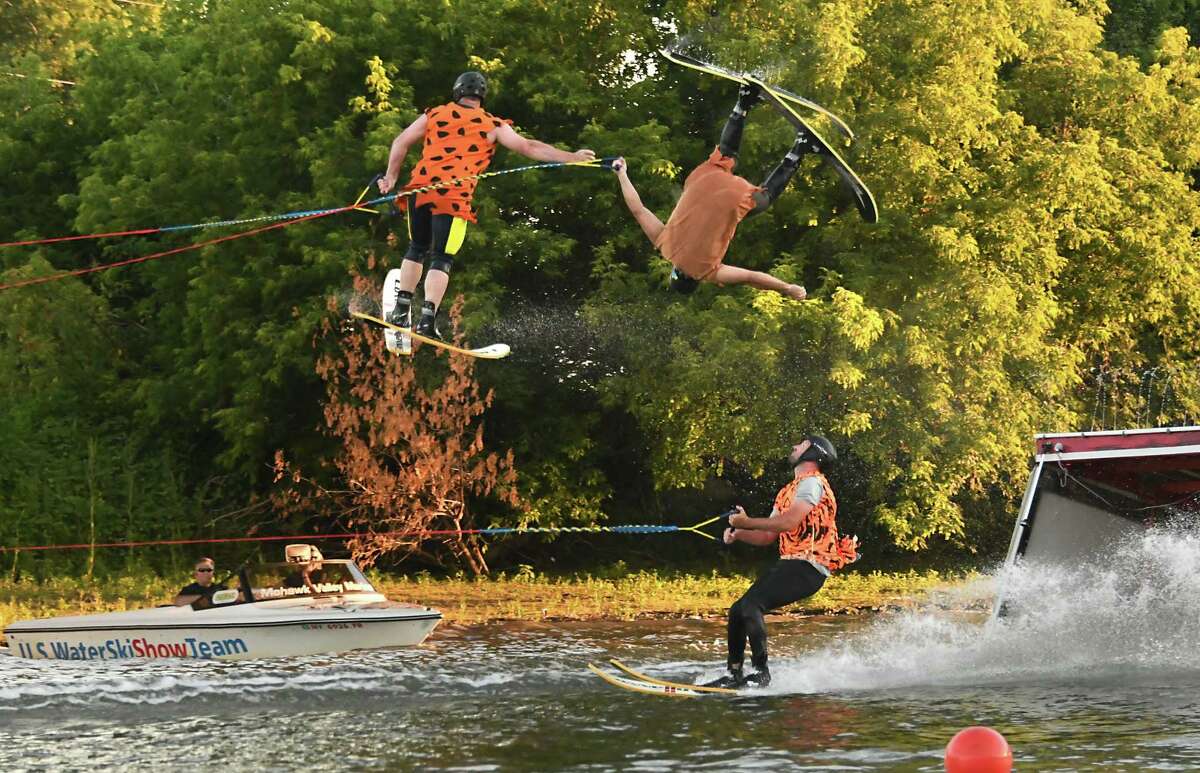 Video U.S. Water Ski Show In Scotia