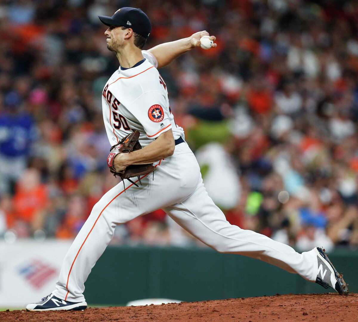 Charlie Morton Leads Astros To Win Over Blue Jays