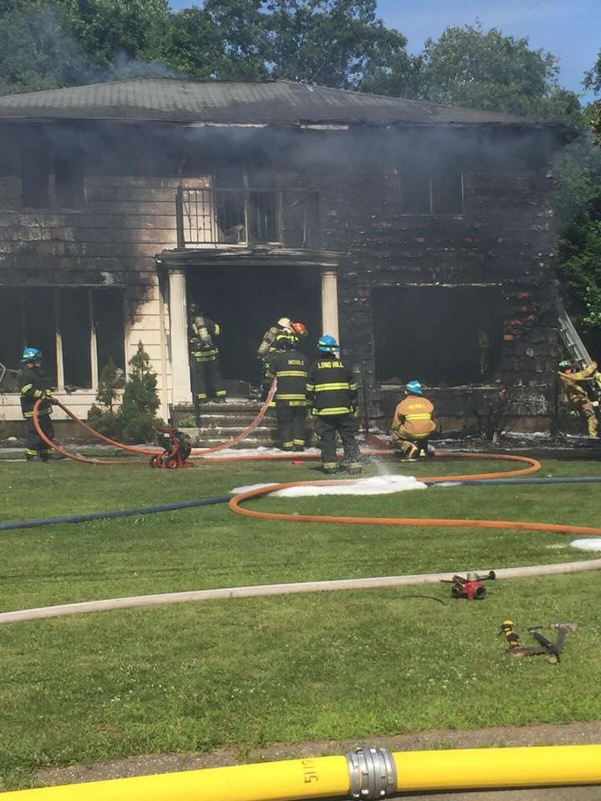 Fire heavily damages Trumbull house