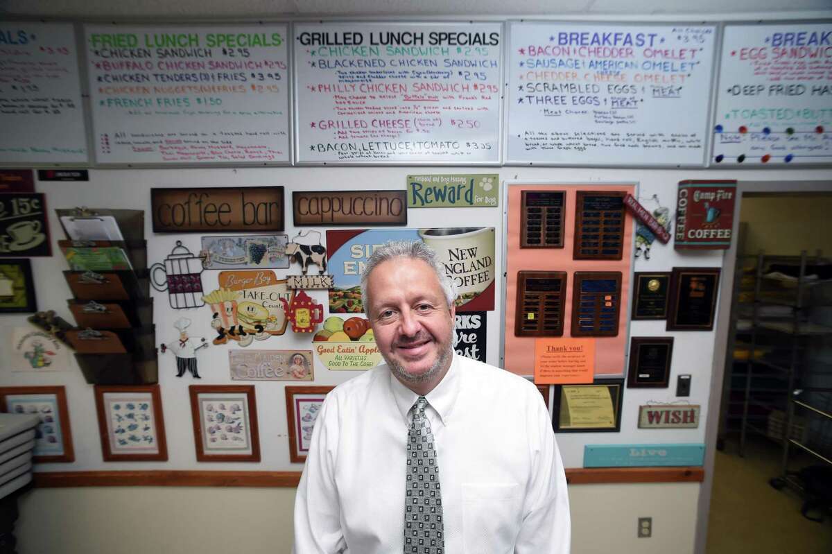Hamden High School culinary arts teacher Gregg Amter was named Teacher of theYear by the Hamden Board of Education.