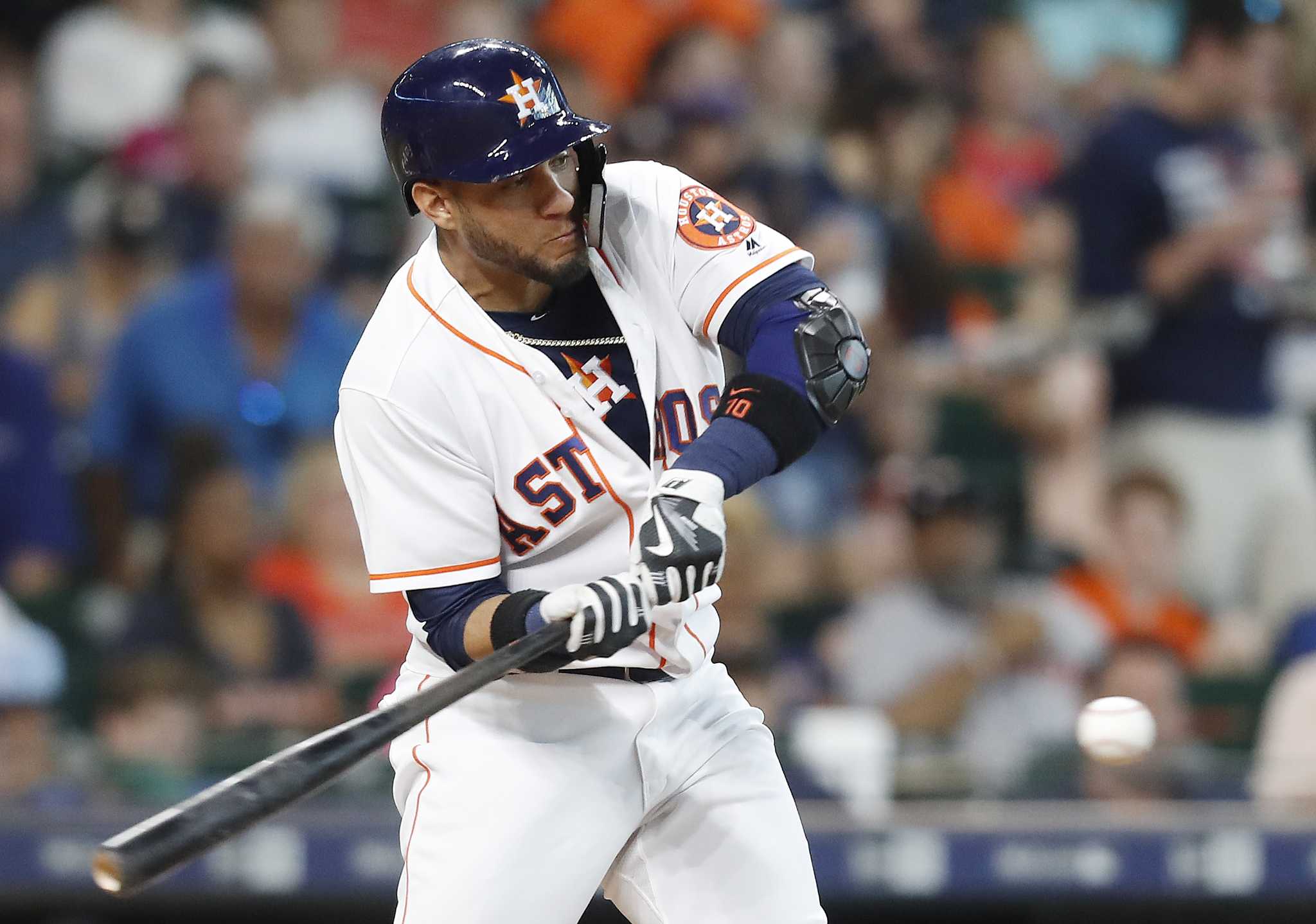 Astros' Yuli Gurriel headed to paternity list; AJ Reed called up - Houston Chronicle2048 x 1438