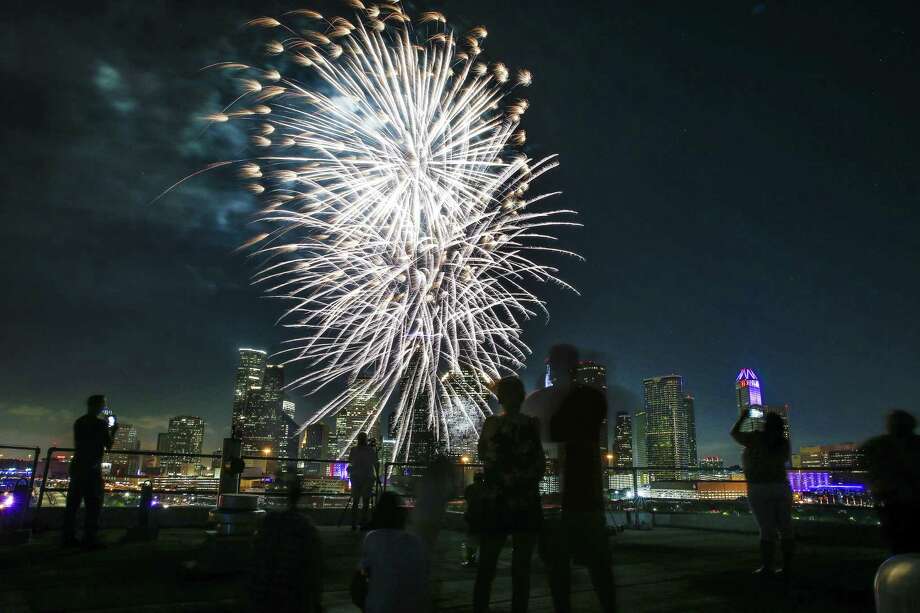 Don't park along Houston's freeways to watch July 4th fireworks