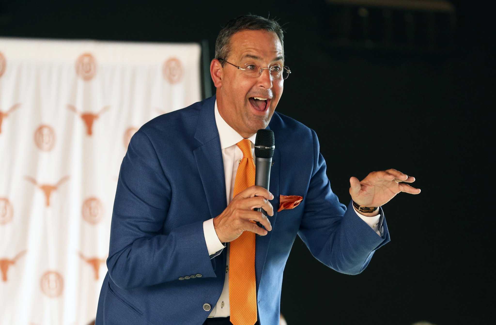 New Texas Athletic Director Chris Del Conte Prefers Hiring Coaches Who Built Contending Programs