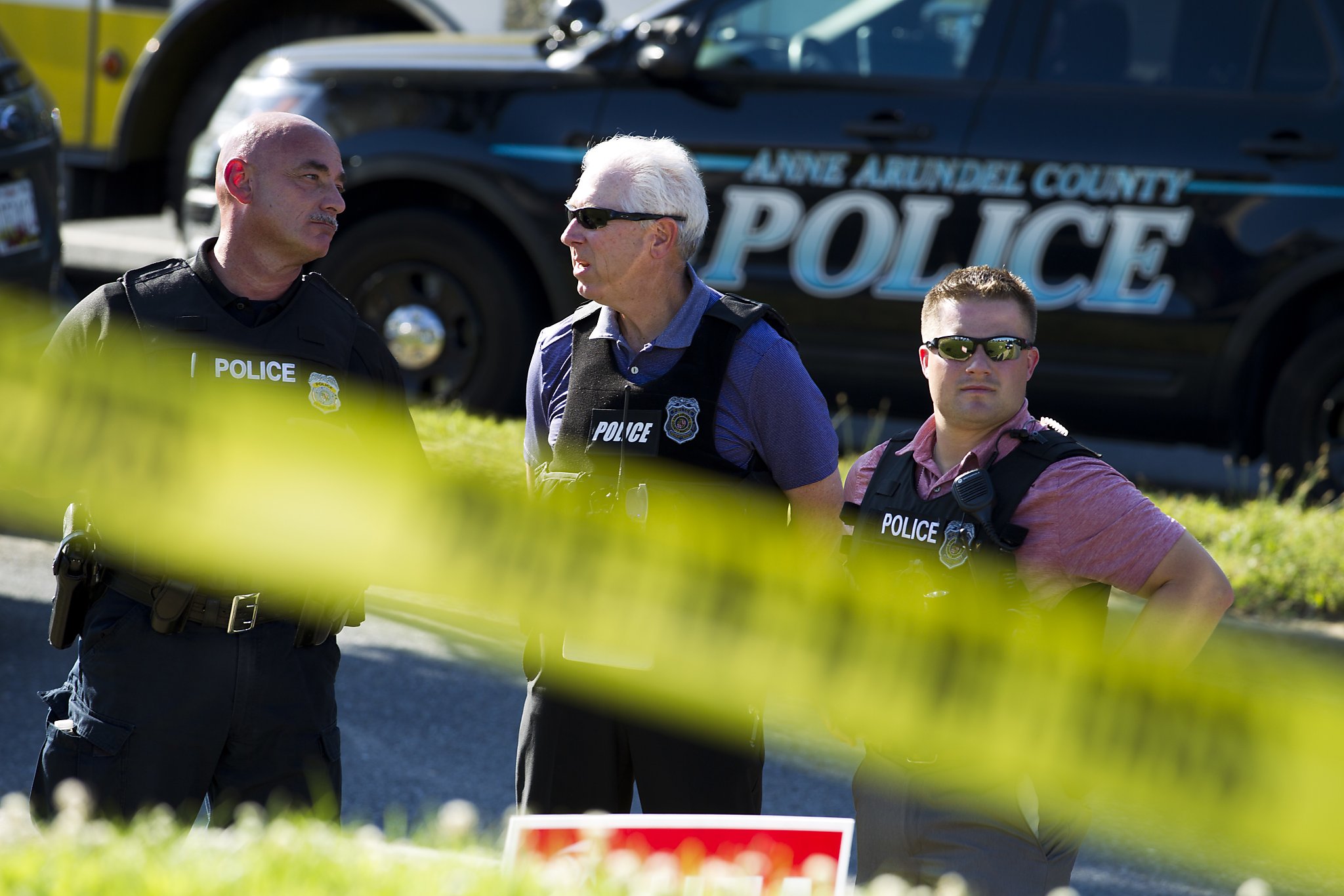Gunman kills 5 in attack at Maryland newspaper building