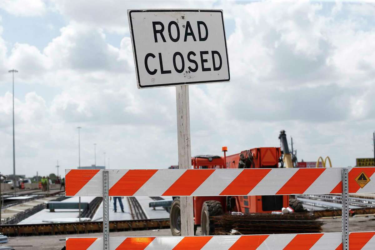 Rain ruins weekend Houston freeway construction plans again