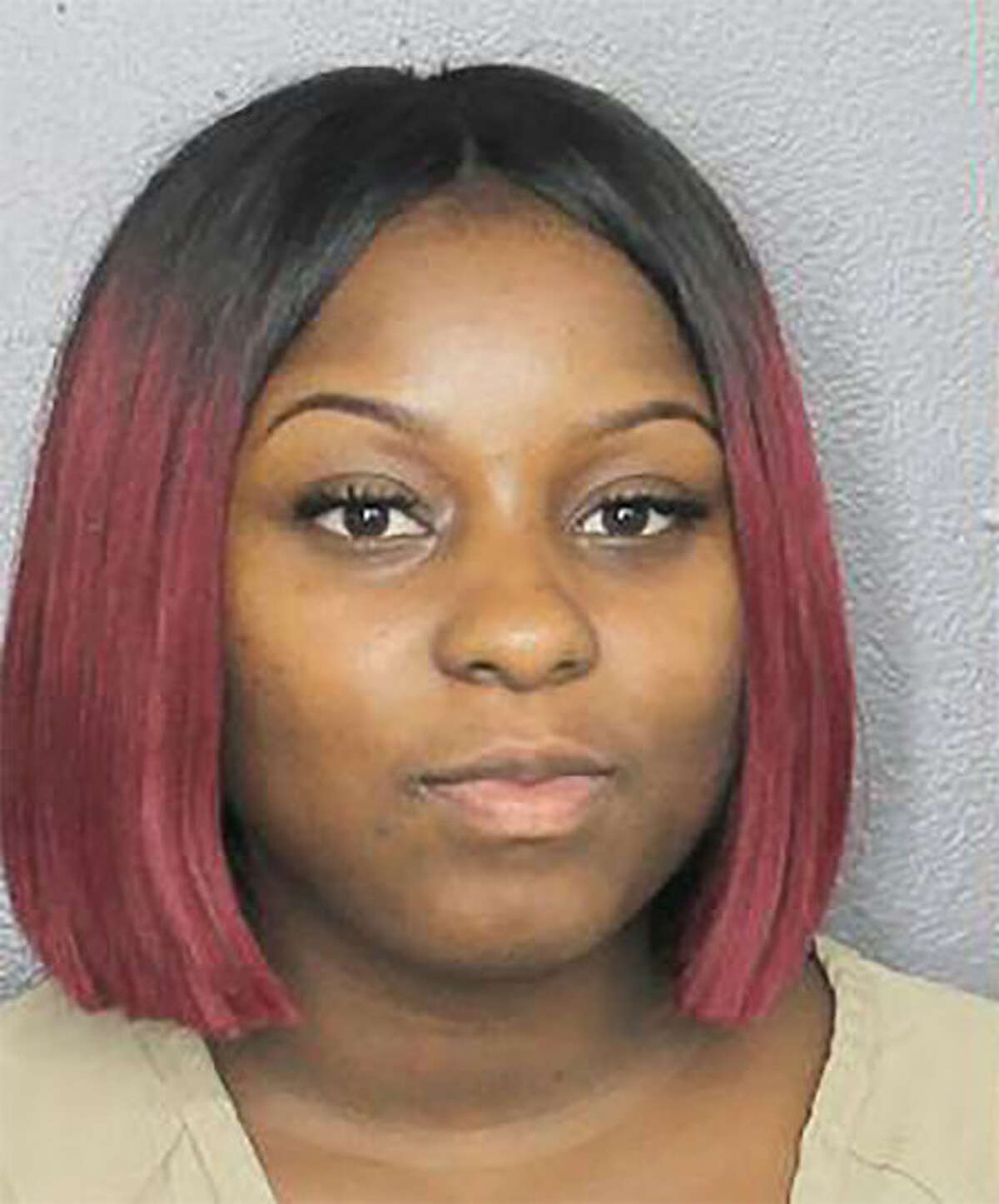 Patresha Isidore, 24, sped 19 miles on a Florida interstate with her ex-boyfriend clinging to the hood of her Mercedes-Benz, and a video of the incident is going viral on Twitter with 1.3 million views.