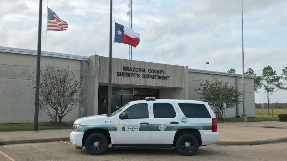 Police investigate more than 30 dead cows on massive Brazoria County property.