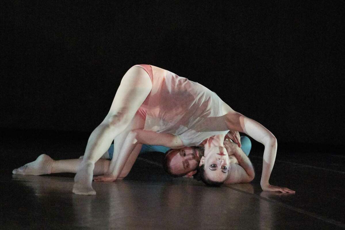 Sketch collaborators Aidan DeYoung and Kelsey McFalls perform in the premiere of “Lacunae,” choreographed by Gabrielle Lamb.