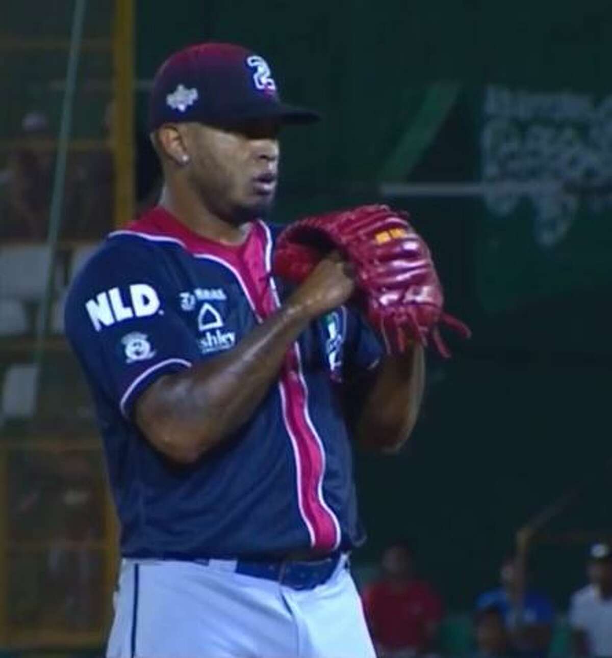 Pitcher Nestor Molina threw a perfect third inning representing the Tecolotes as part of the 2018 Season 1 LMB All-Star Game. The North division lost 10-2 to the South at Yucatan.
