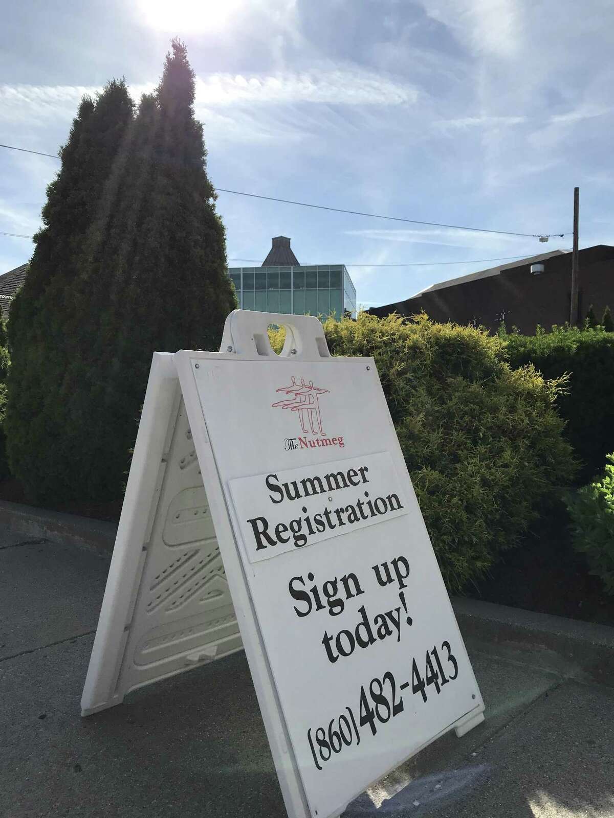 Nutmeg Nuggets Male dancers take part in intensive