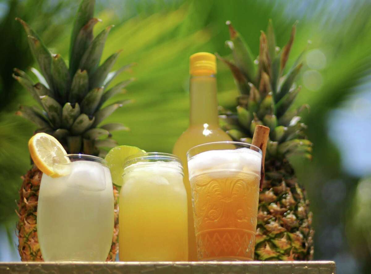 3-pineapple-drinks-to-cool-off-this-summer