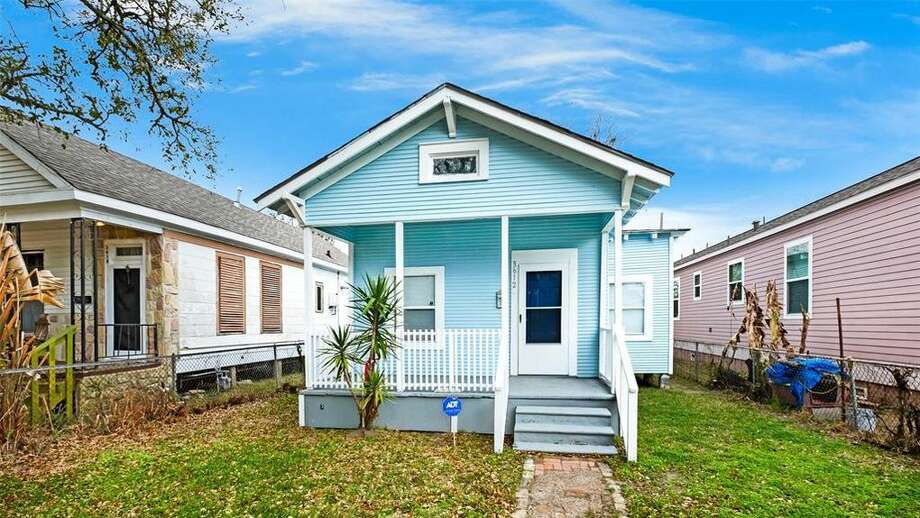 These adorable, posh Texas tiny homes are officially on the market