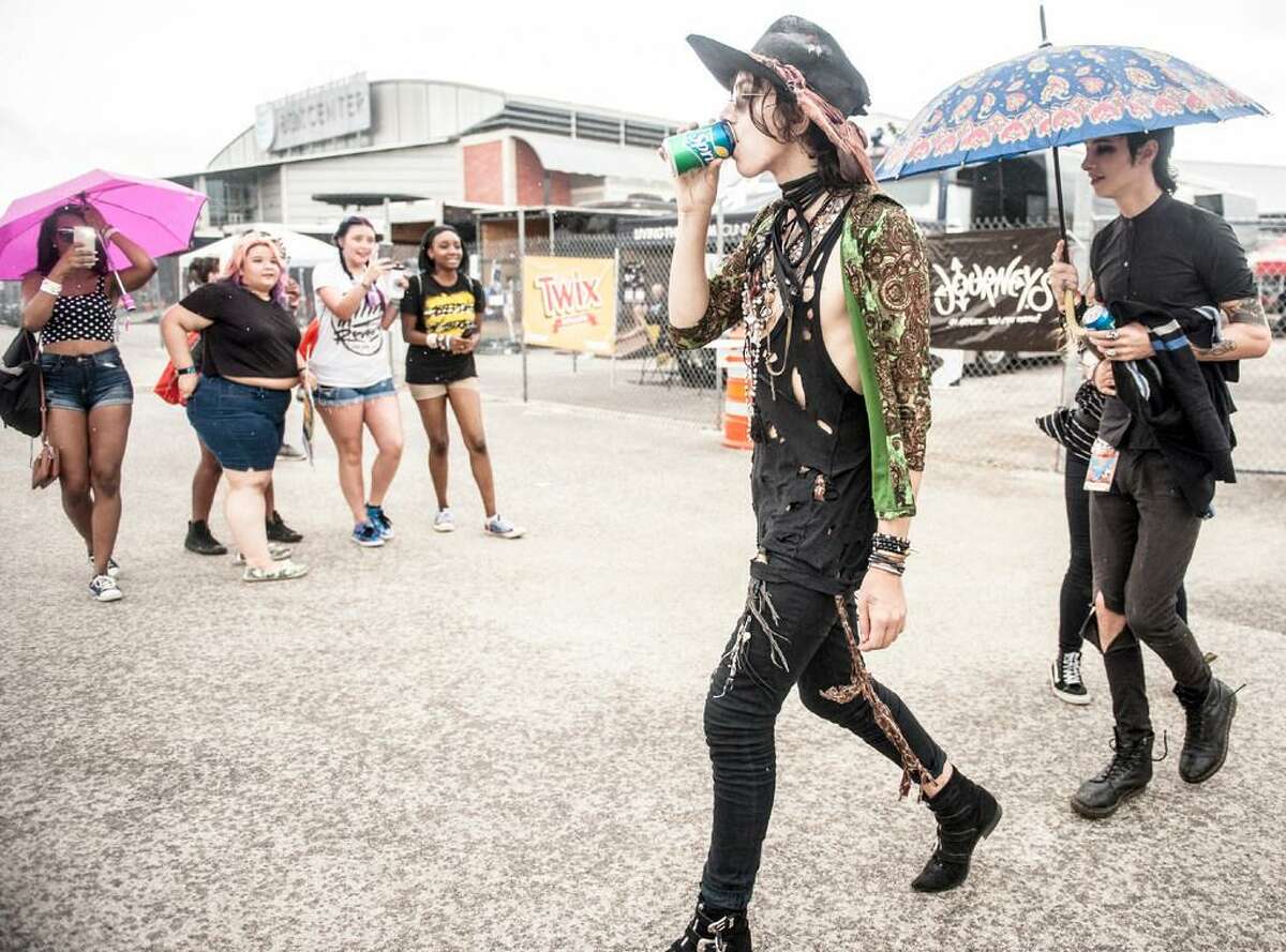 Vans Warped Tour stops in San Antonio for the final time