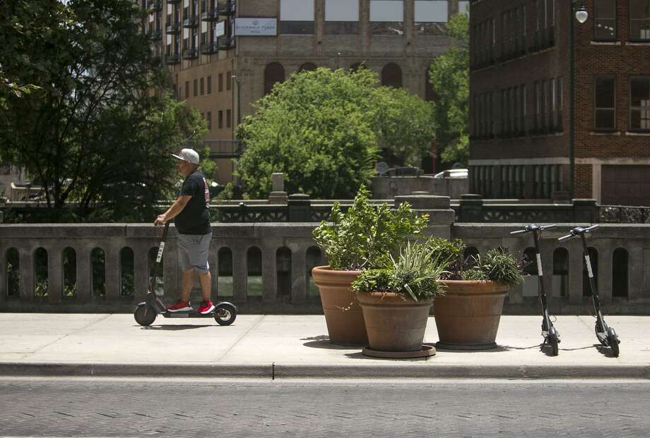 Downtown gets the Bird with funtoride scooters San Antonio ExpressNews