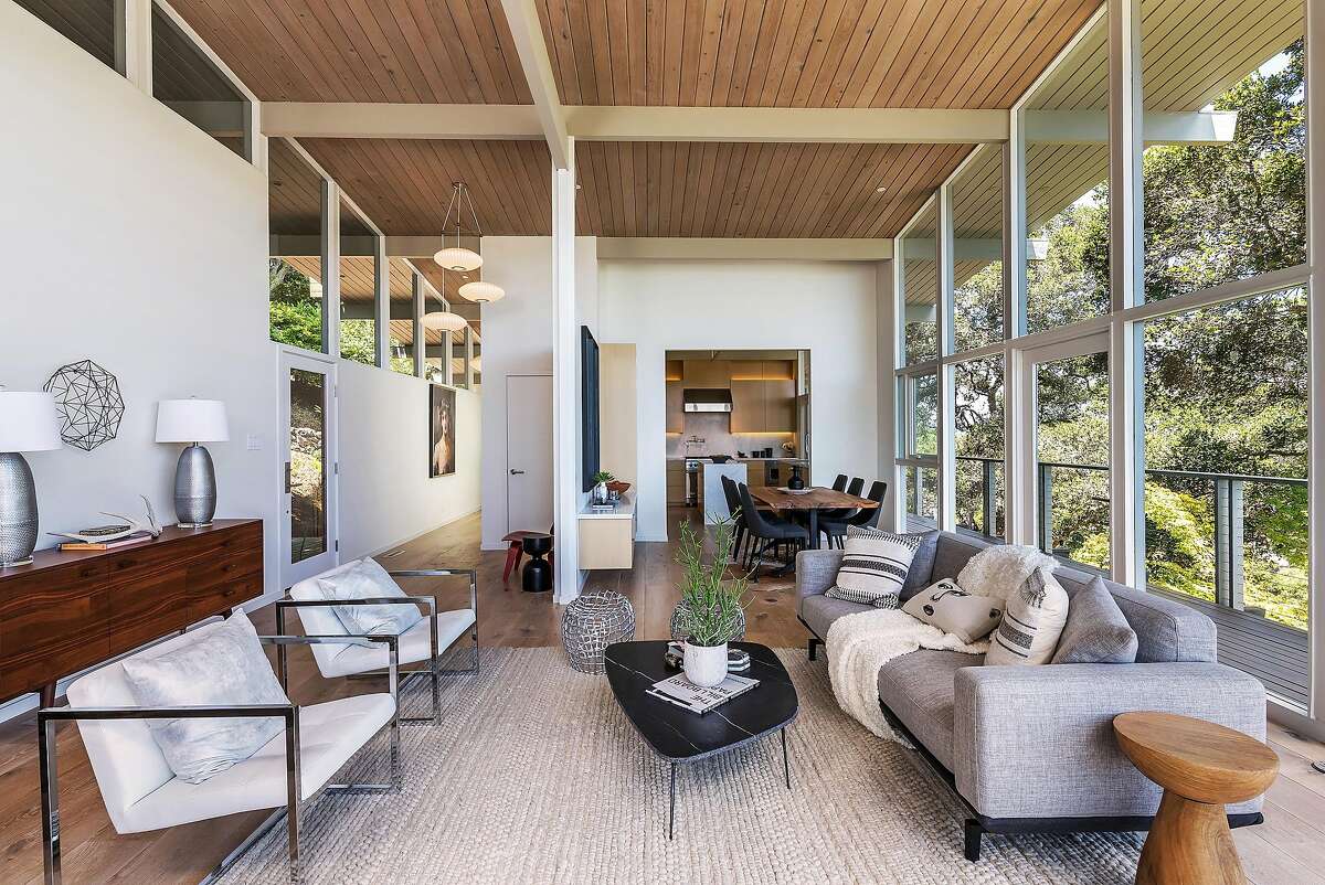 Walk-through: Astounding views await at updated Belvedere Midcentury