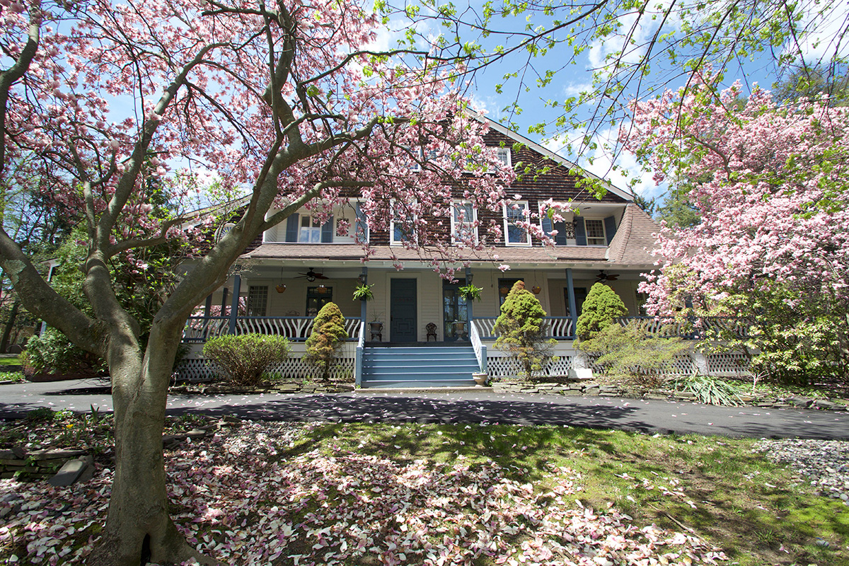 House of the Week Victorian summer house in Loudonville