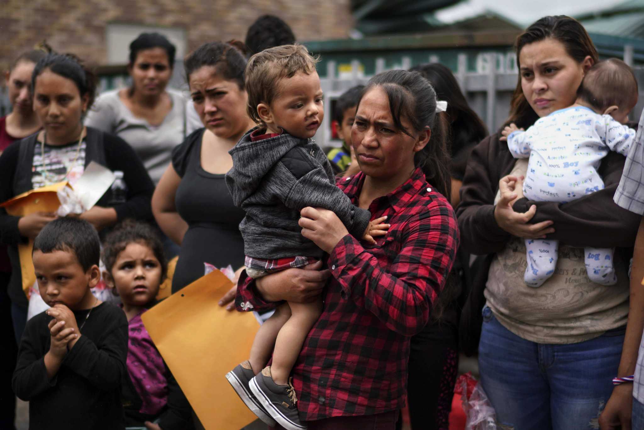 reunification-deadline-of-immigrant-families-looms-large-for-u-s