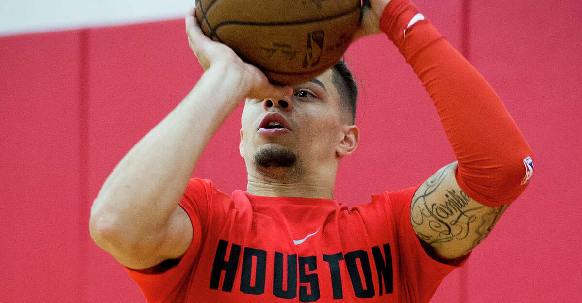 Houston Rockets guard Rob Gray takes a shot during practice for the Rockets NBA rookie summer league at Toyota Center on Thursday, July 5, 2018, in Houston. ( Brett Coomer / Houston Chronicle )