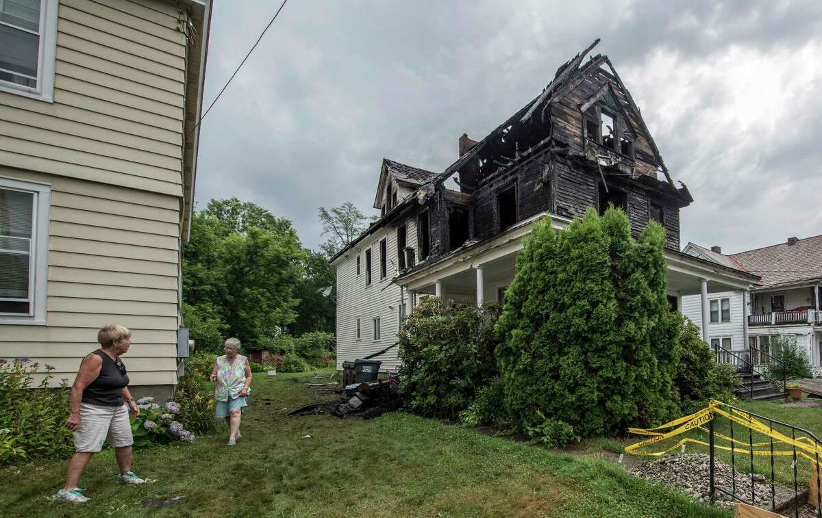 Fire heavily damages Waterford home