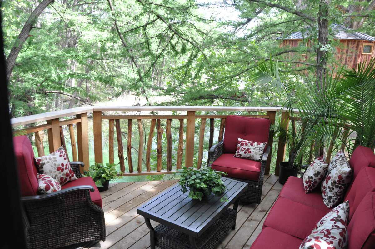 Private decks afford a glimpse of the river, the stars, the flora and fauna.
