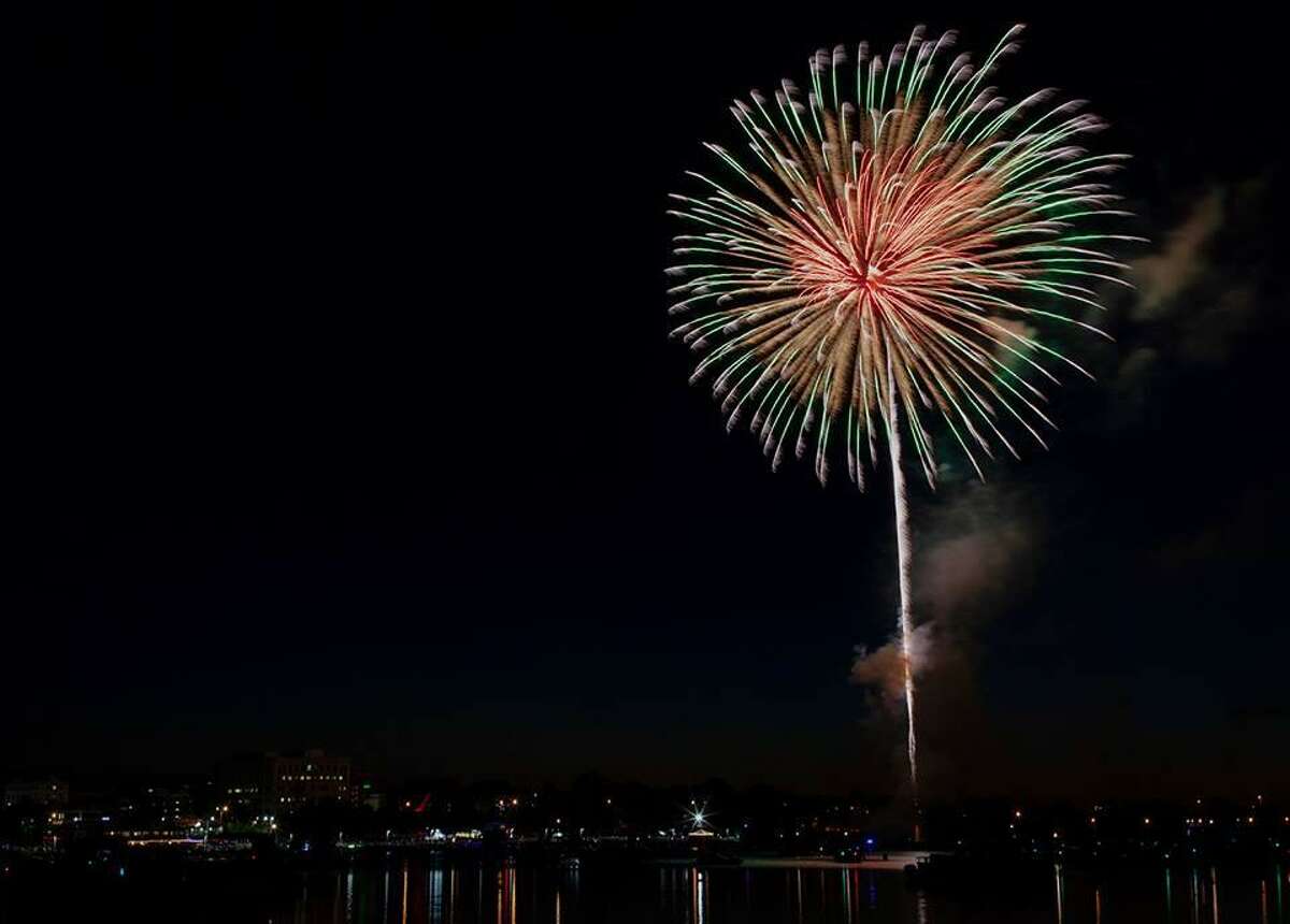 Barge shooting off Middletown fireworks show catches fire