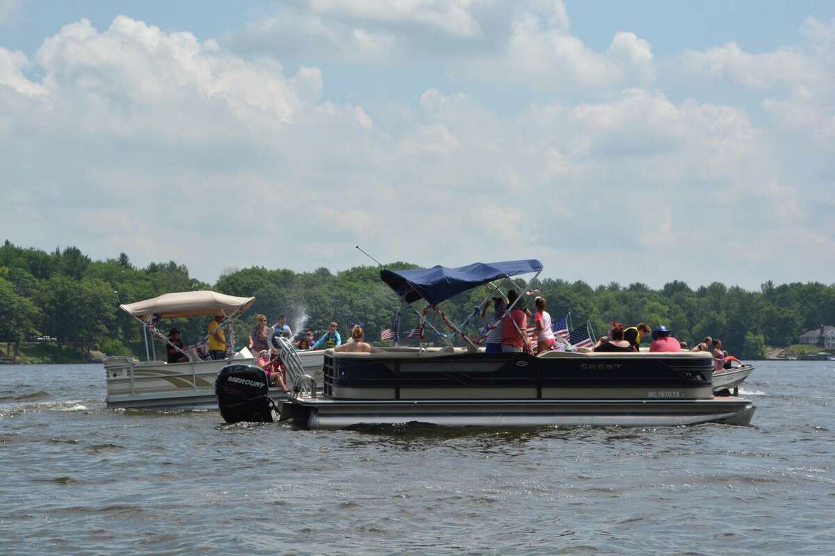 SEEN Sanford Lake Boat Parade July 4