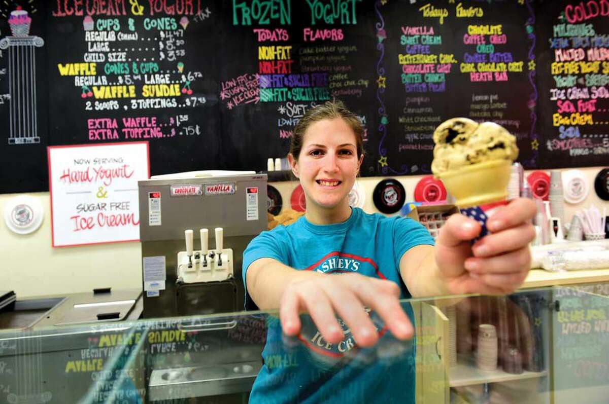 Milford ice cream factory honored by SBA as ‘Best Family Owned Business’