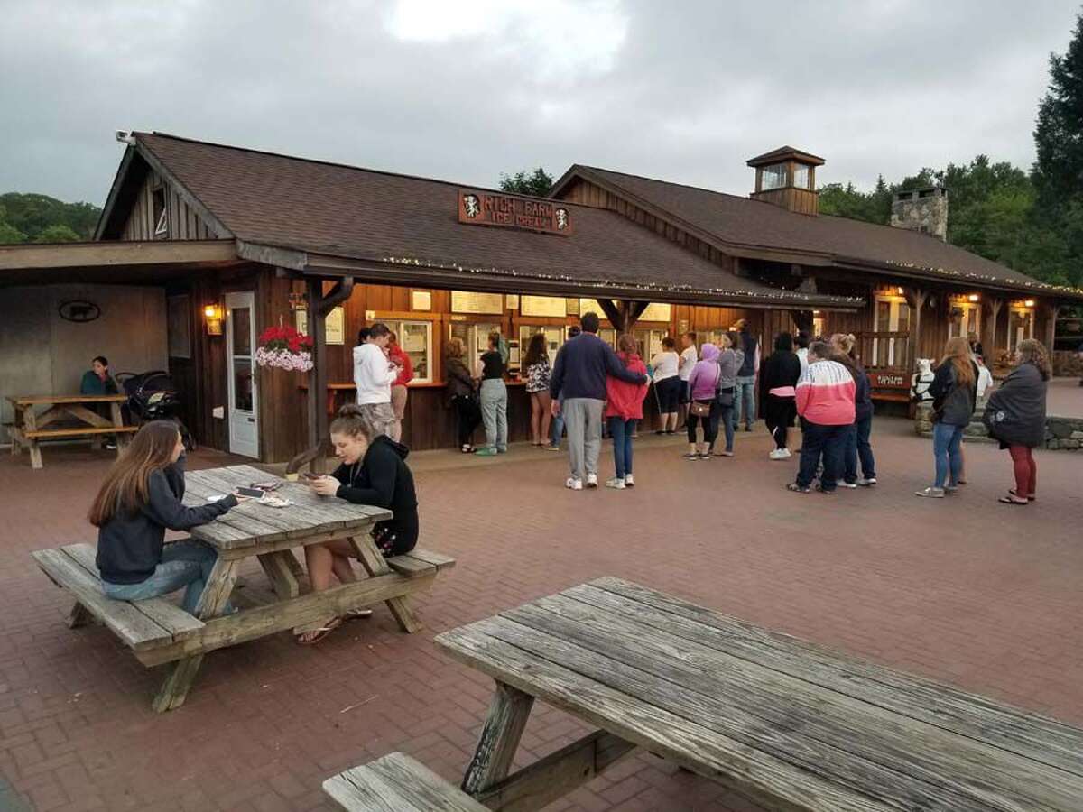 Two Connecticut ice cream shops featured on Yelp's 2023 top 100 list