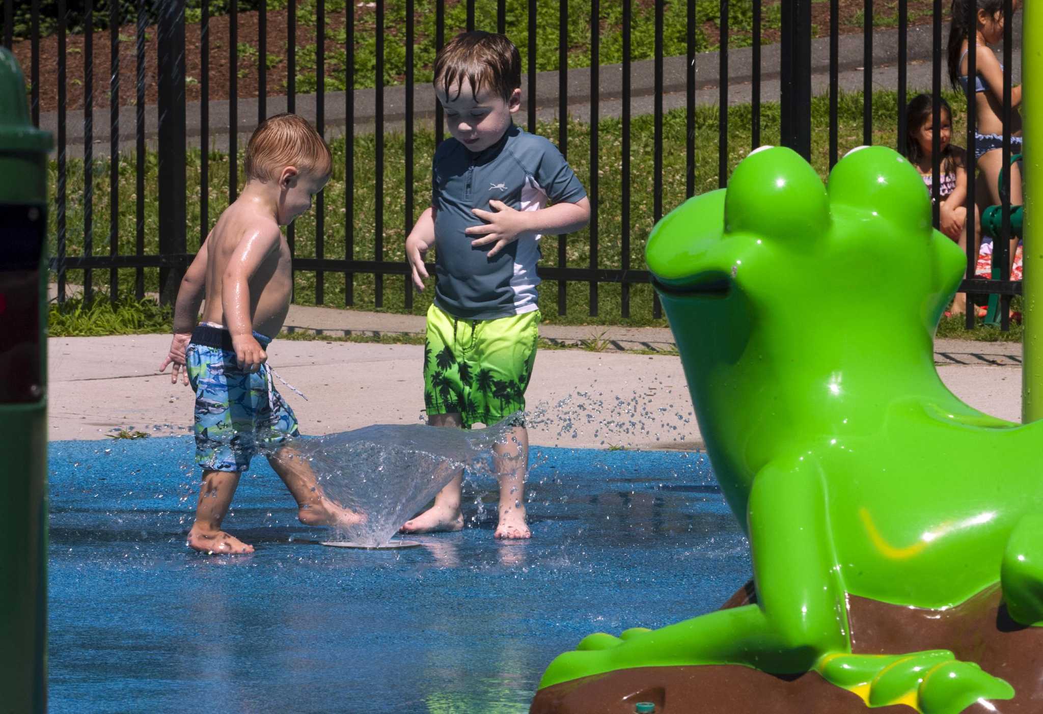 Stratford splashpark plans on hold