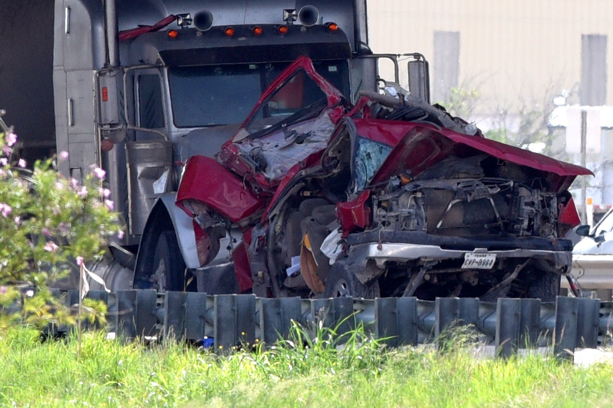 Two die after I20 wreck