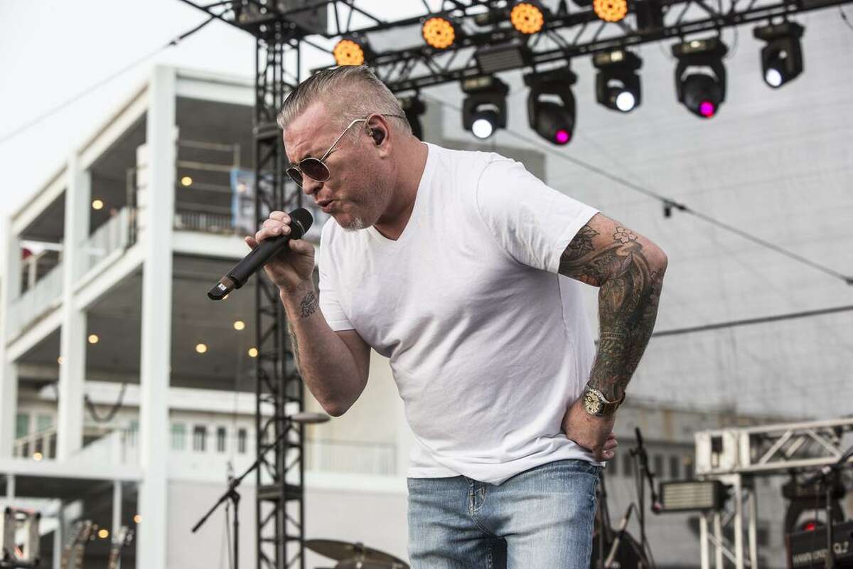 Lead singer Steve Harwell returns with Smash Mouth for the band’s annual free shows at the Santa Cruz Beach Boardwalk starting July 13.