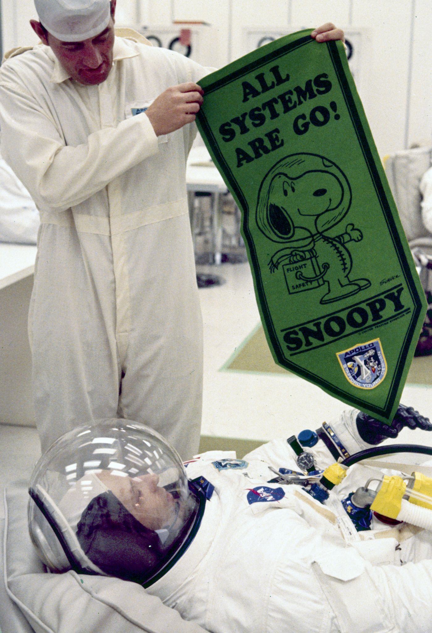 Oakland Athletics Snoopy and Charlie Brown Sit Under Moon Peanuts