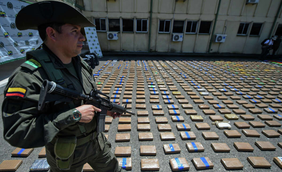 Biggest Colombian Cocaine Cartel Close To Surrender Santos Says