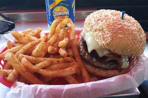 TripAdvisor's list of best burgers in the U.S. includes this San Francisco restaurant - Photo