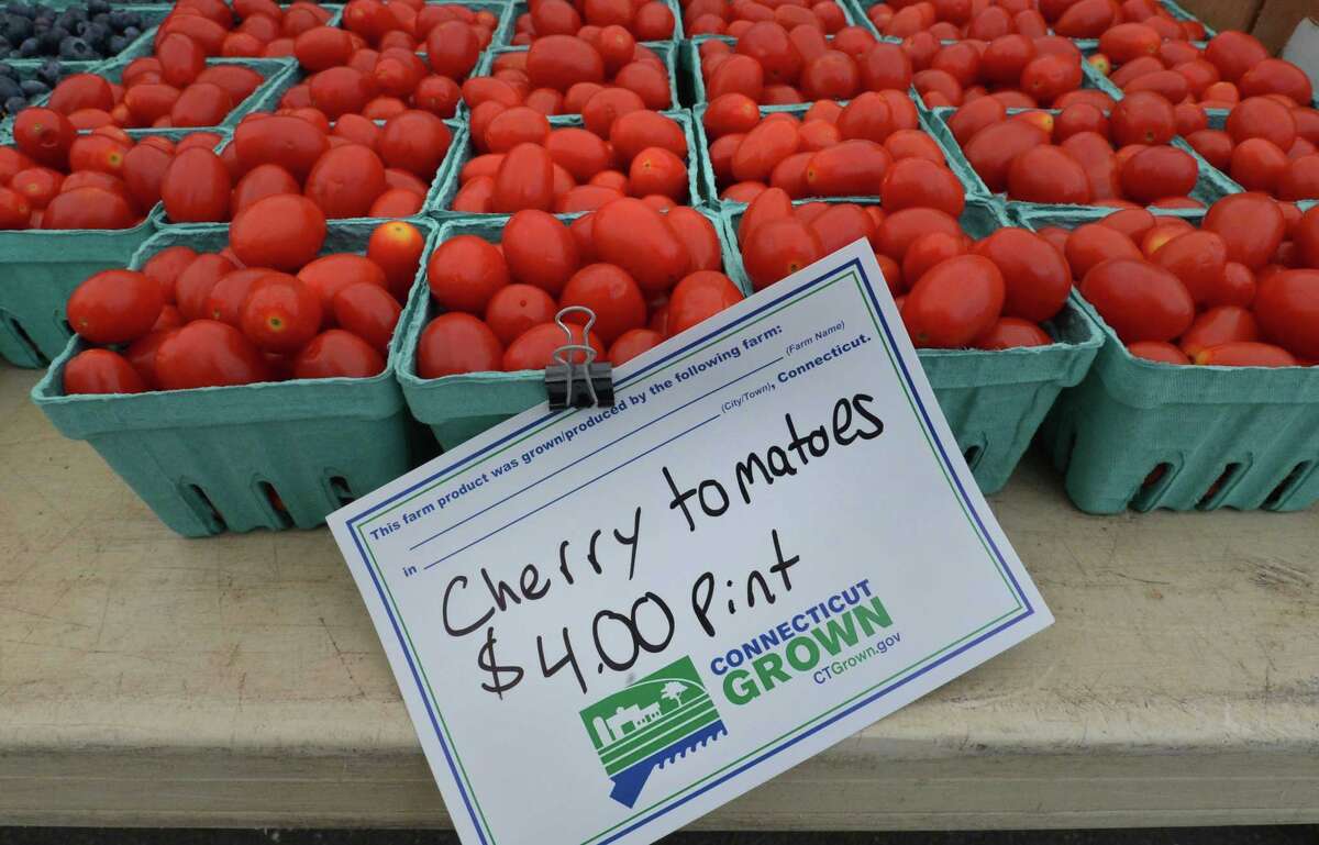 Affordable Norwalk farmers market may lose ability to take SNAP benefits