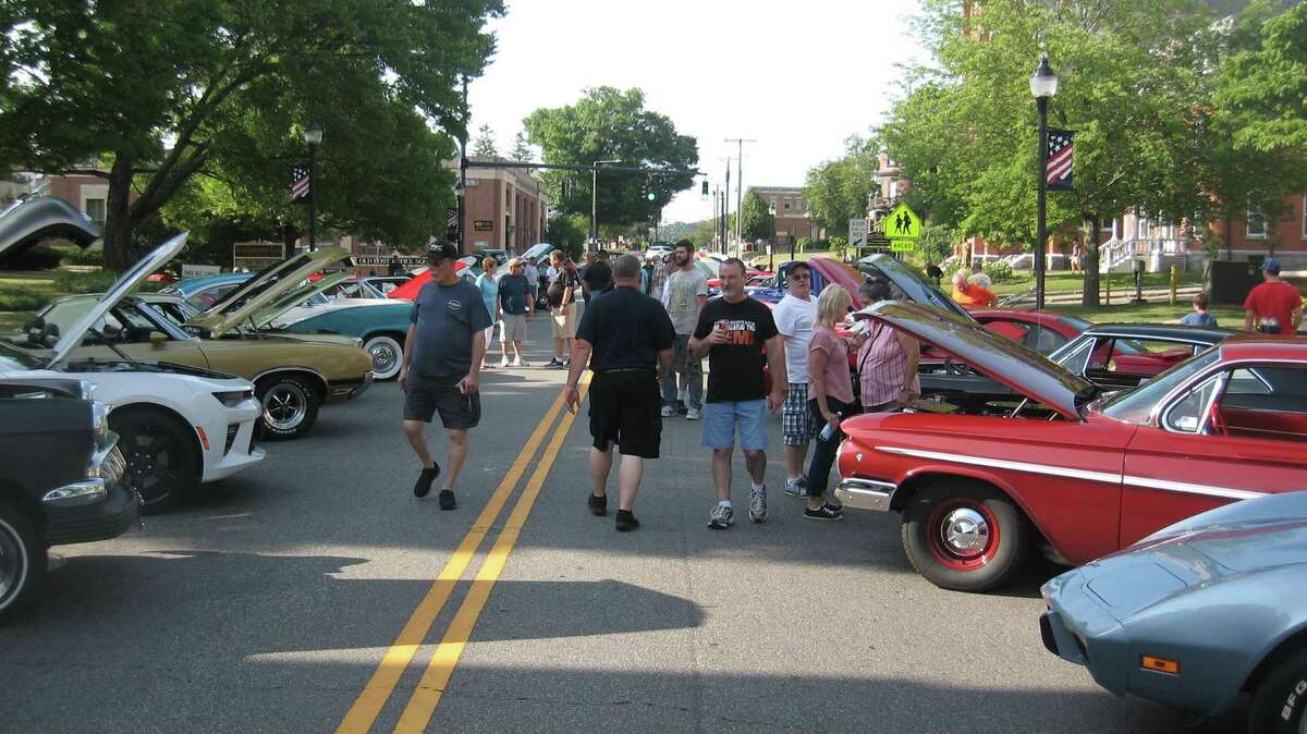 Torringford Volunteer Fire Department hosts annual car show