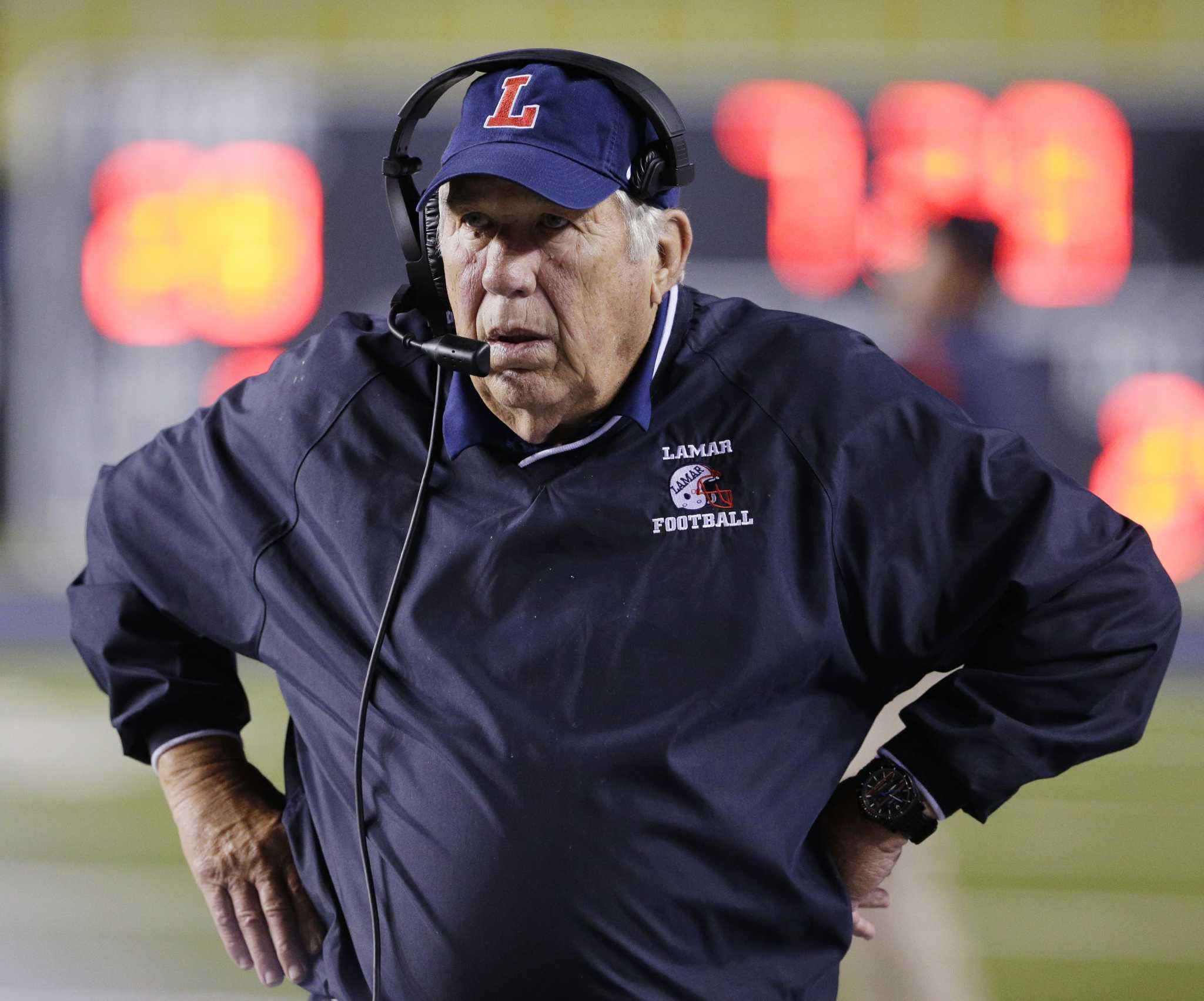 Lamar's Tom Nolen retires as winningest coach in Houston area