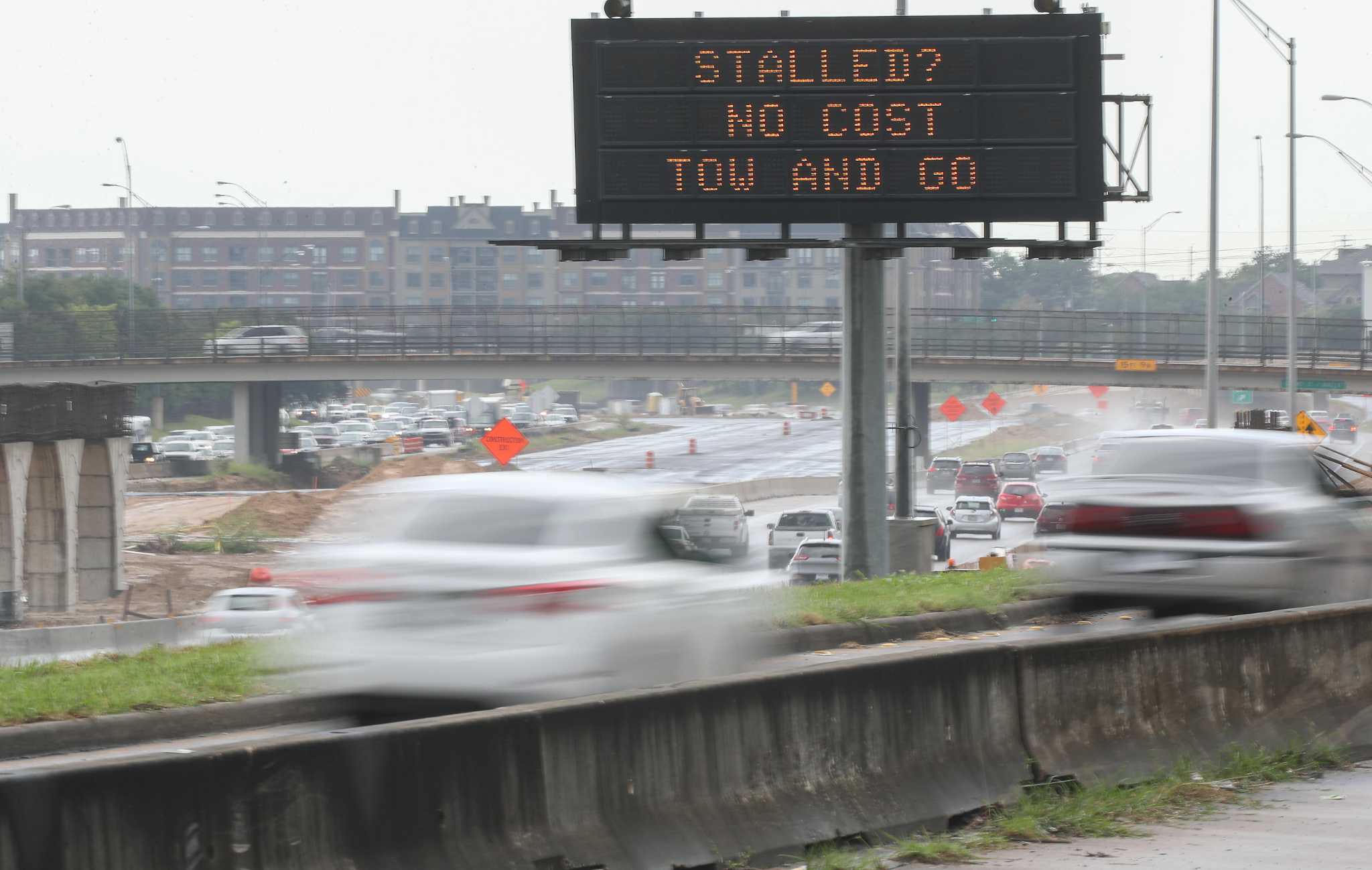 No tow jams Free hauls cut traffic and make local freeways safer